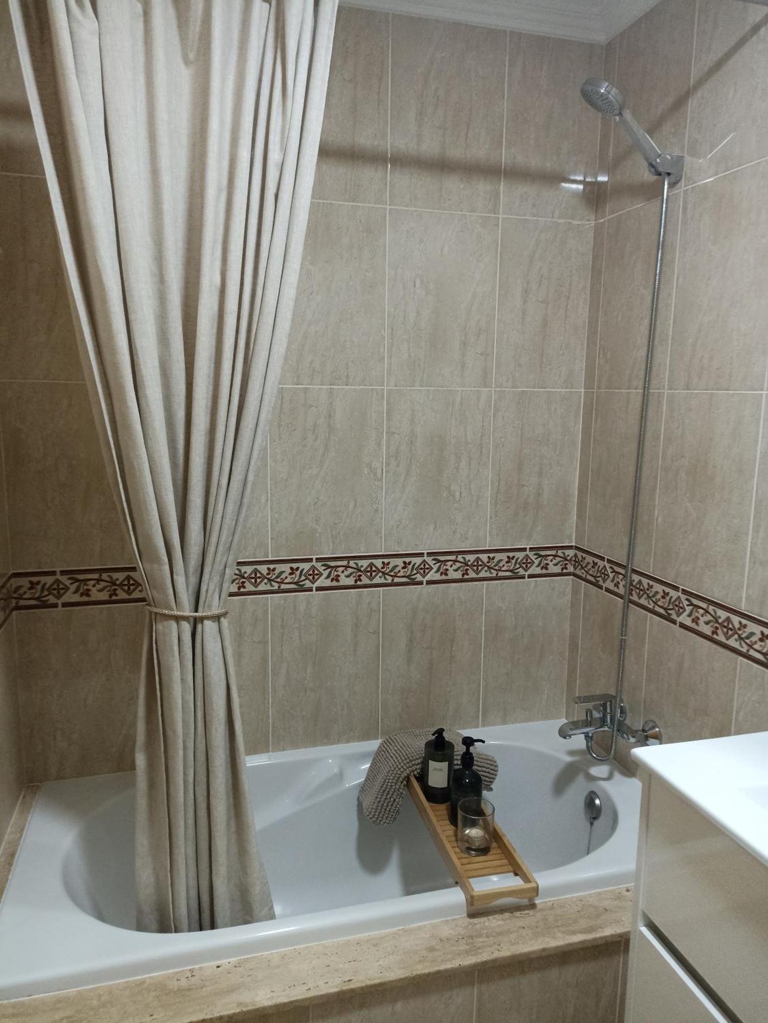 El Atico Caldas De Reis Quarto foto